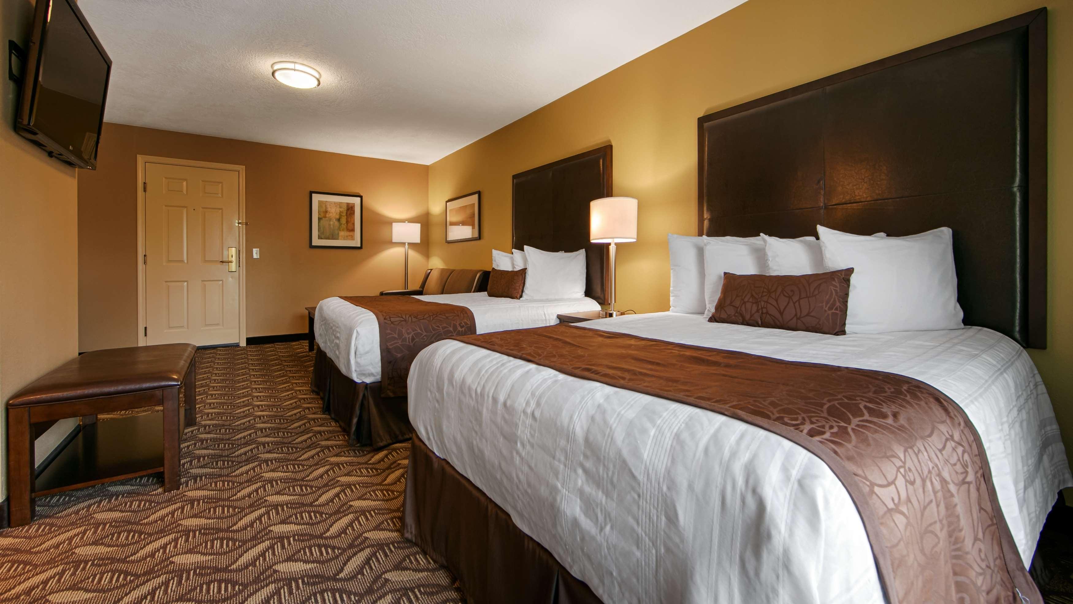 Best Western Plus Grand Manor Inn Springfield Exterior photo