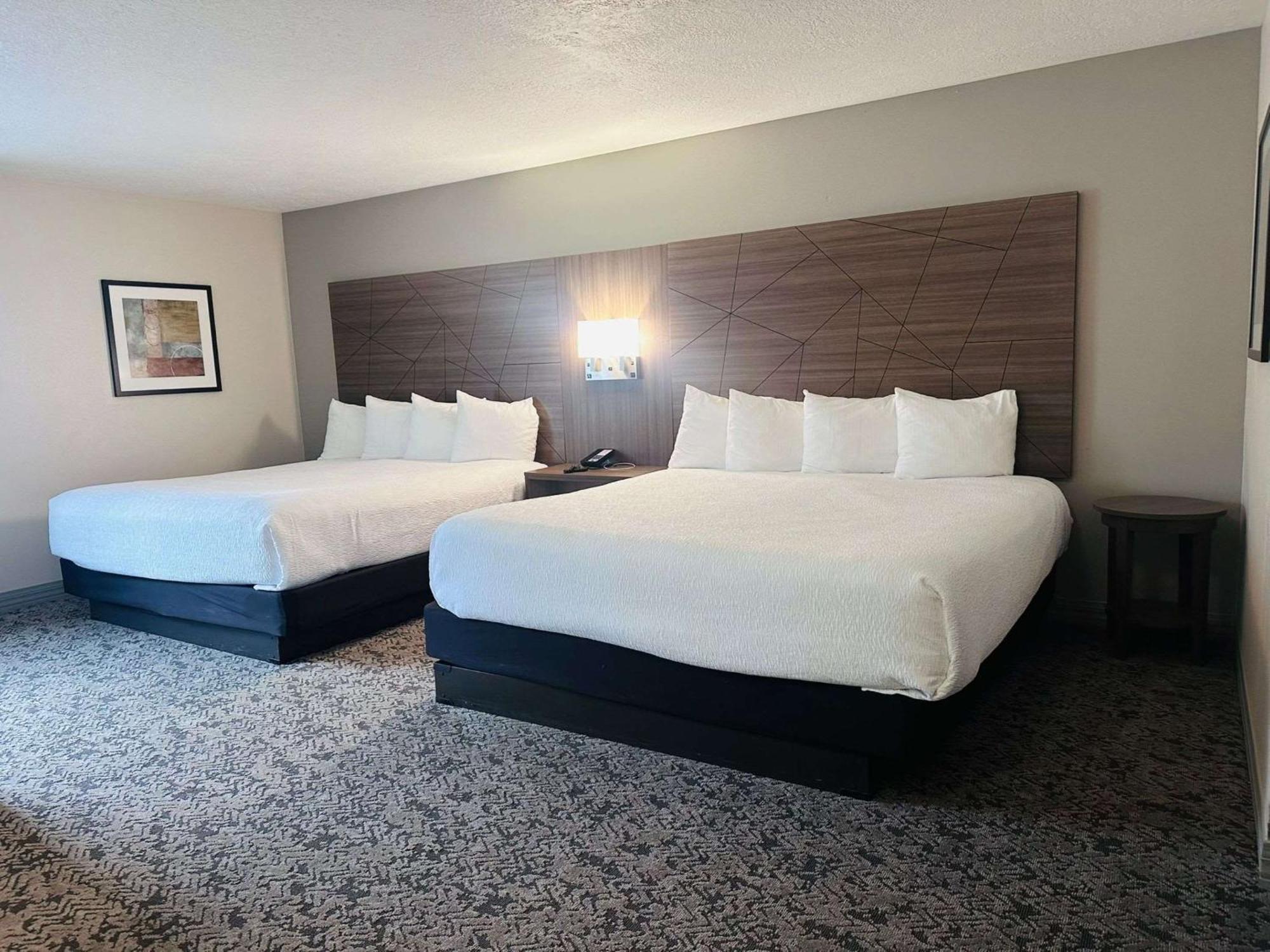 Best Western Plus Grand Manor Inn Springfield Exterior photo