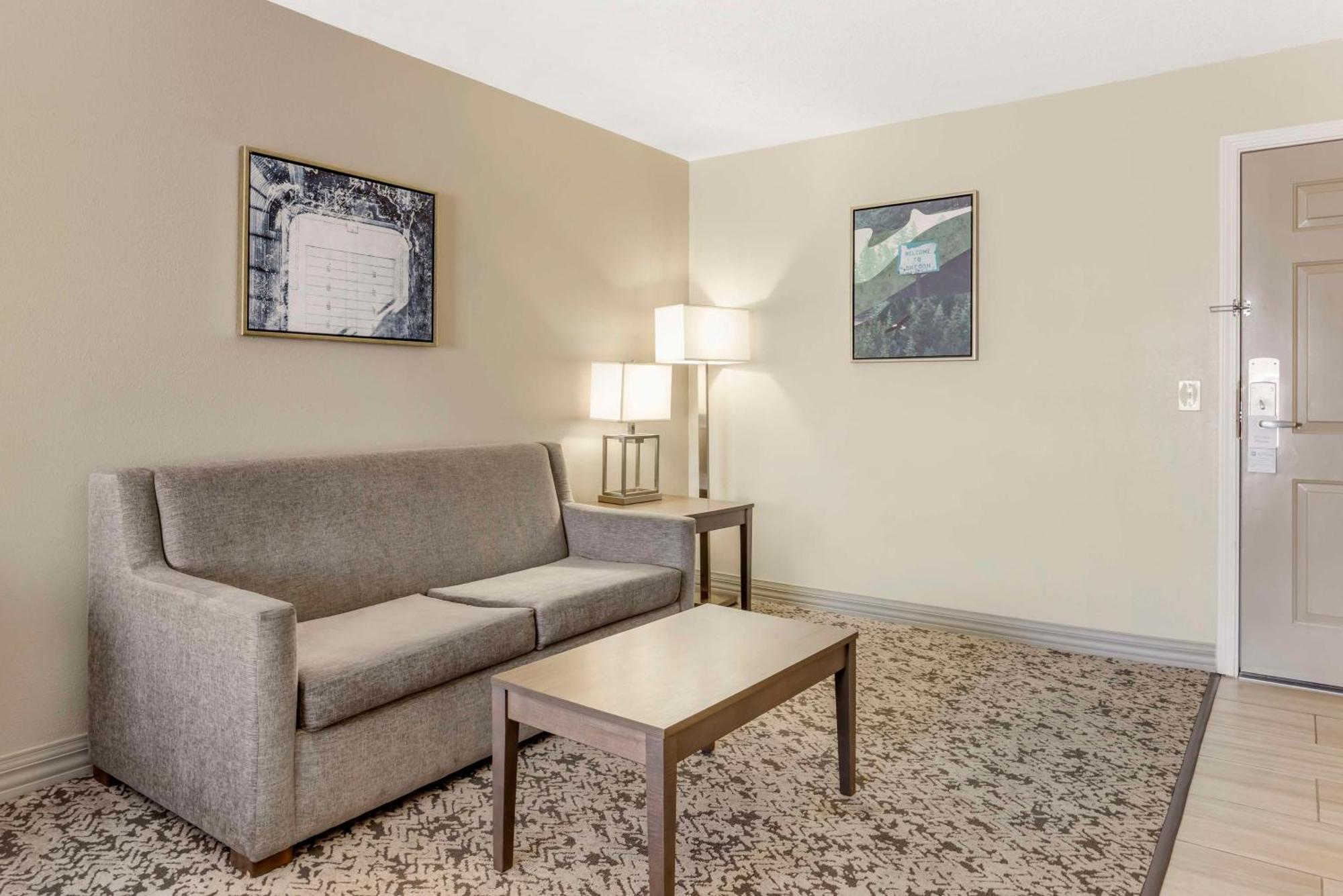 Best Western Plus Grand Manor Inn Springfield Exterior photo
